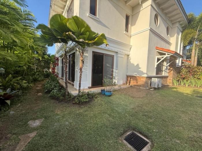 House for sale in ph los senderos