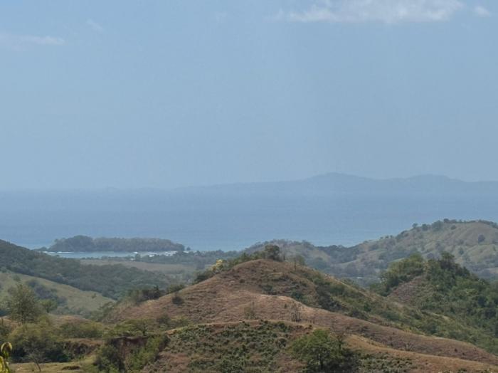 37 hectáreas con vista al mar y montañas, filipinas, quebro, veraguas