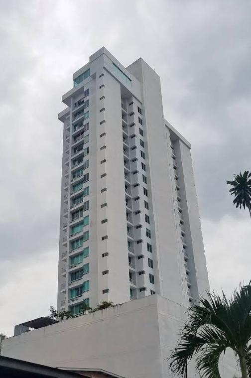 Se vende apartamento en vía argentina