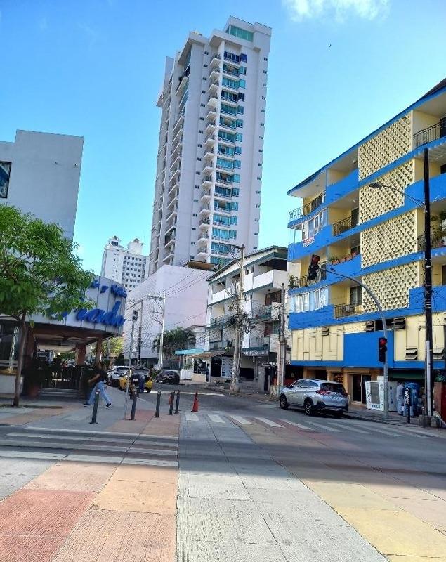 Se vende apartamento en vía argentina
