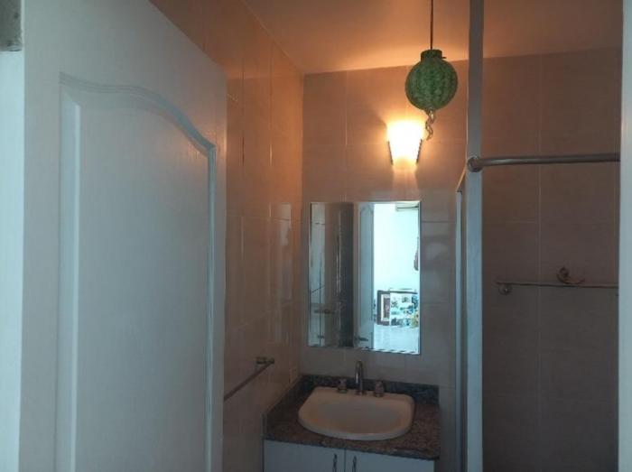 Se vende apartamento en vía argentina