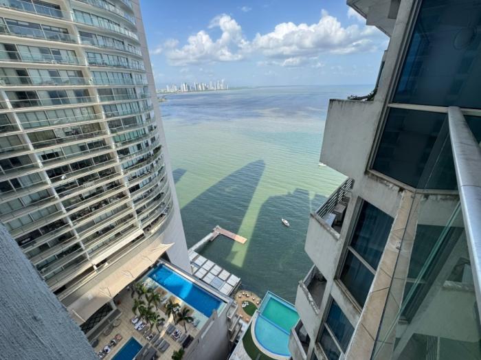 Venta apartamento en punta pacifica, ph oasis on the bay
