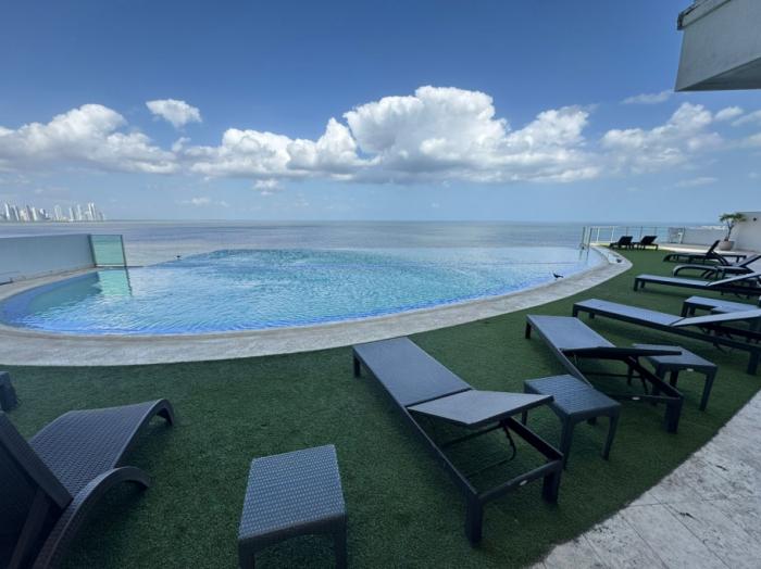 Venta apartamento en punta pacifica, ph oasis on the bay