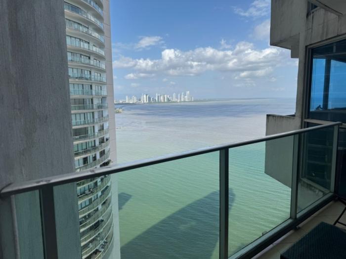Venta apartamento en punta pacifica, ph oasis on the bay