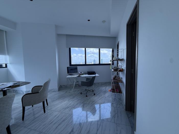 Apartmento for sale in ph ocean front