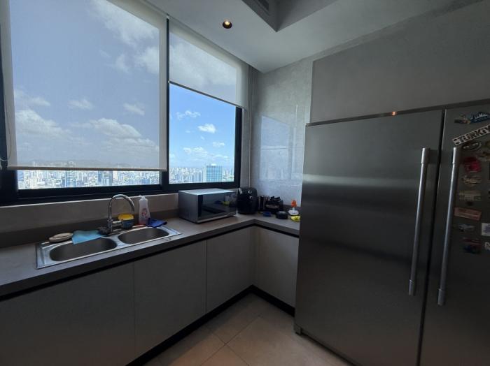 Apartmento for sale in ph ocean front