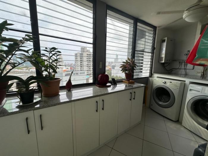 Se vente apartamento en ph vista obarrio