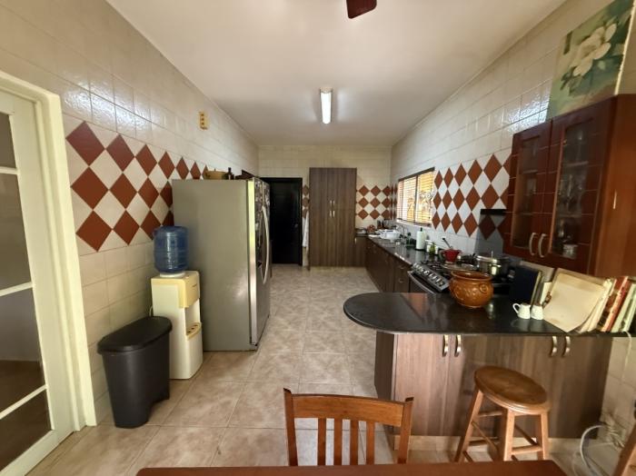 House for sale in ph residencial las perlas