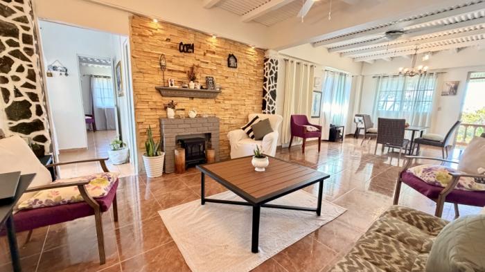 Venta de casa en cerro azul