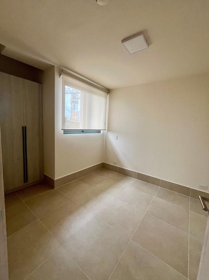 Apartamento en alquiler en altos de santa maria