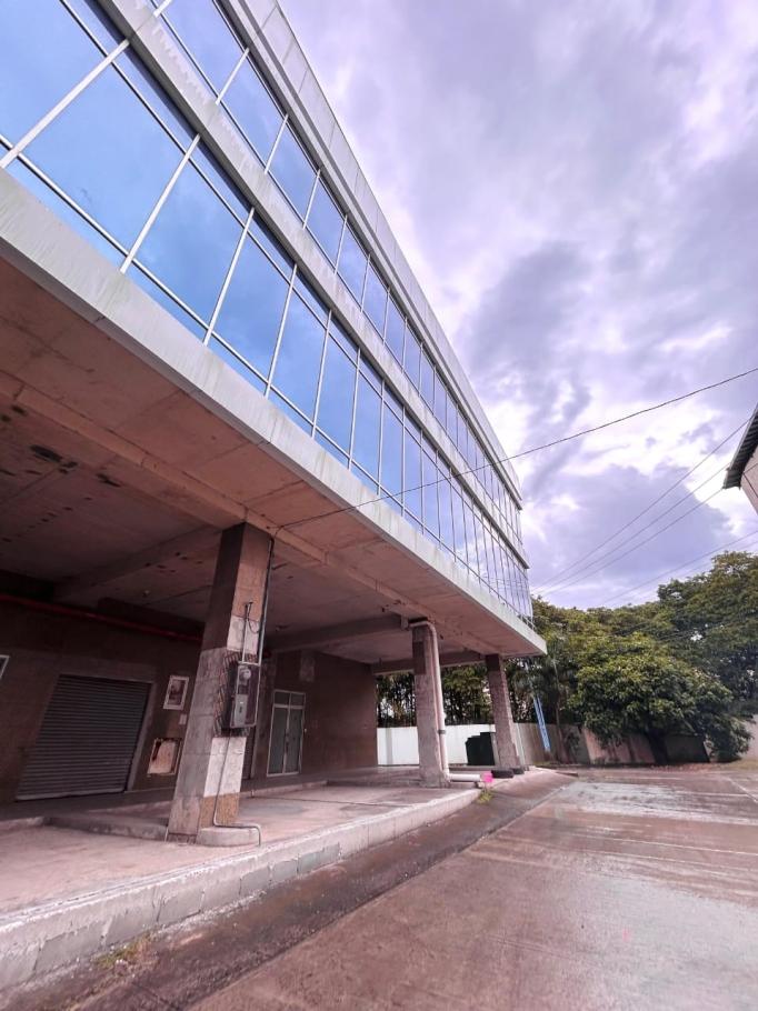 Espacio comercial en venta en punta manzanillo