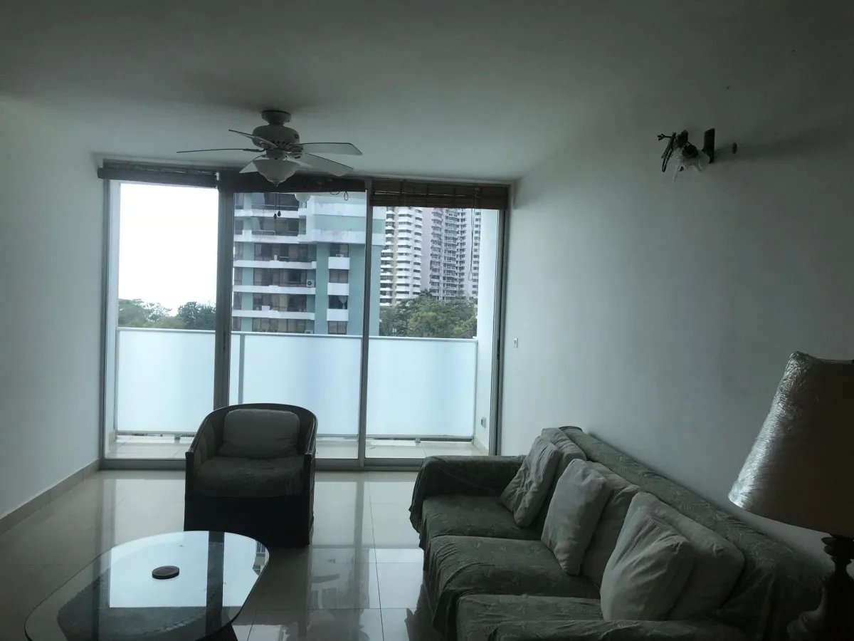 Apartamento de 2 dormitorios y 2 ba