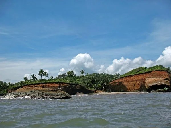 Beautiful Caribbean beach property with various coves
