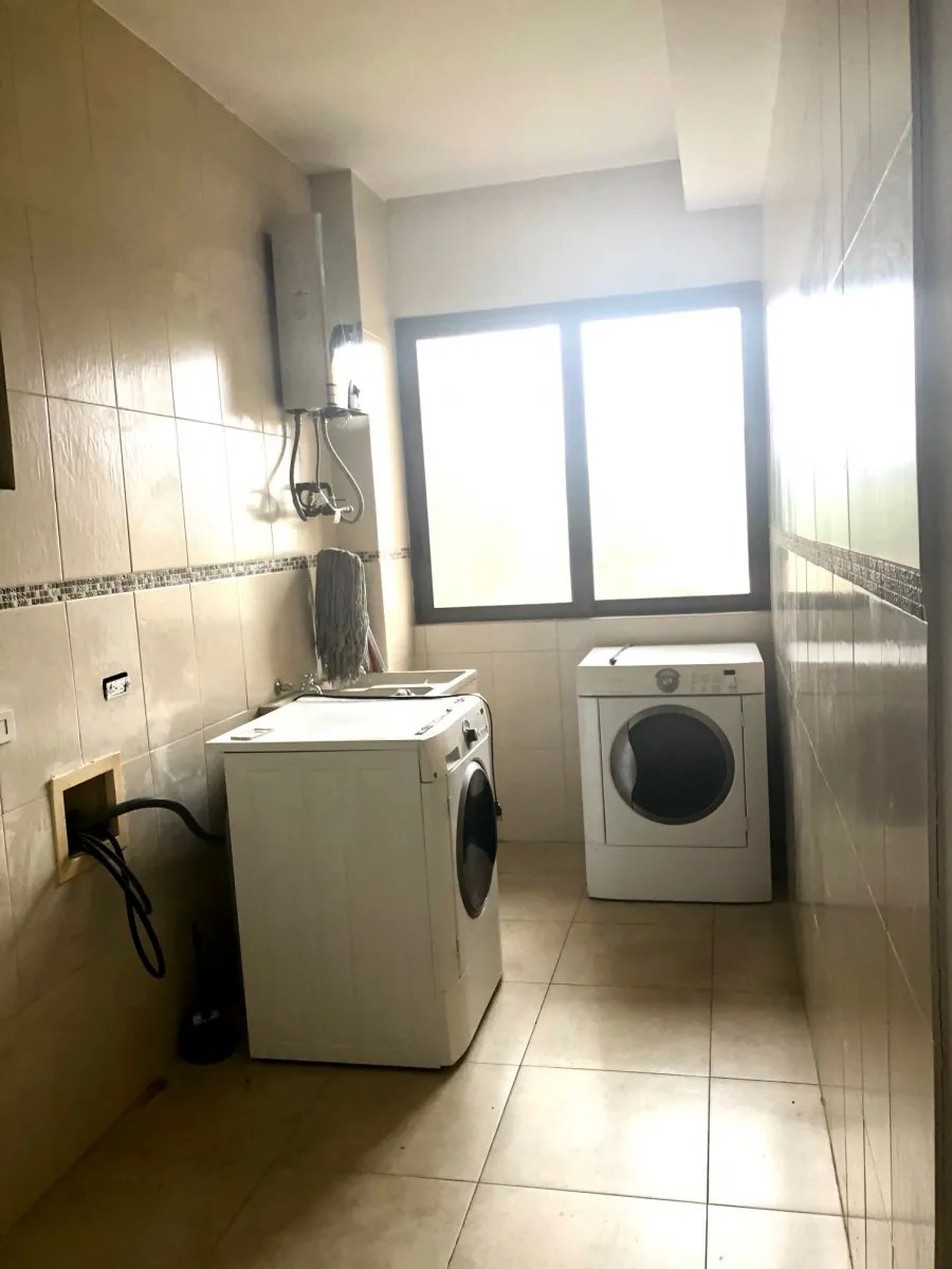 Apartamento de 3 Dormitorios con vistas a la Bah