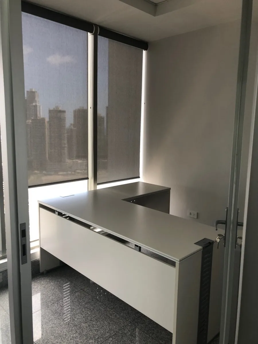 Terminado el Espacio de la Oficina para Alquilar en BICSA Financial tower
