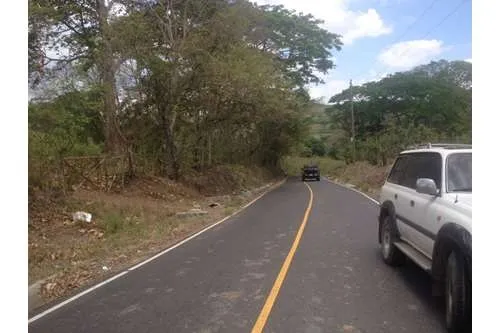 SE VENDE TERRENO EN PLAYA LEONA, LA CHORRERA. PANAMÁ. 143 HECTARÉAS