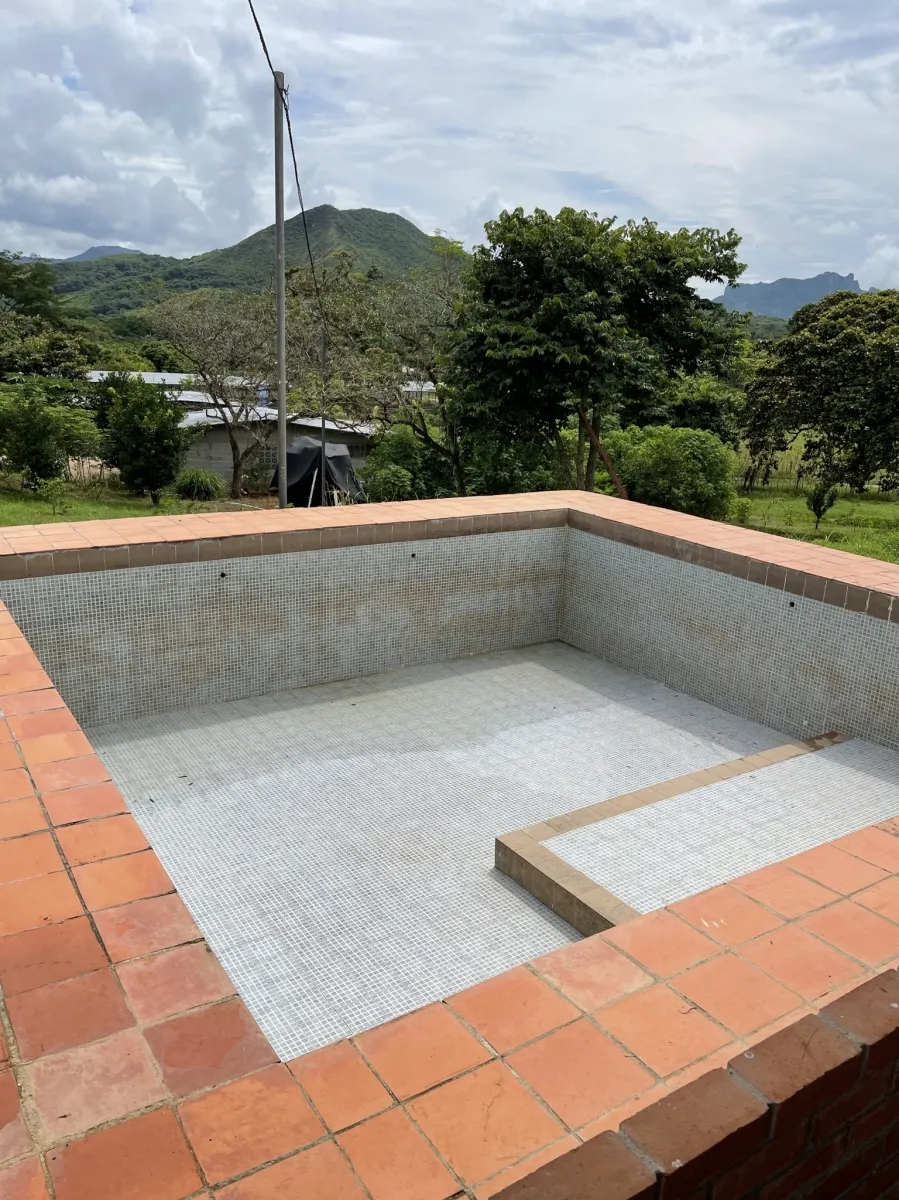 Antigua granja de carne de res y pato de Pekín en Río Grande, Natá, Coclé