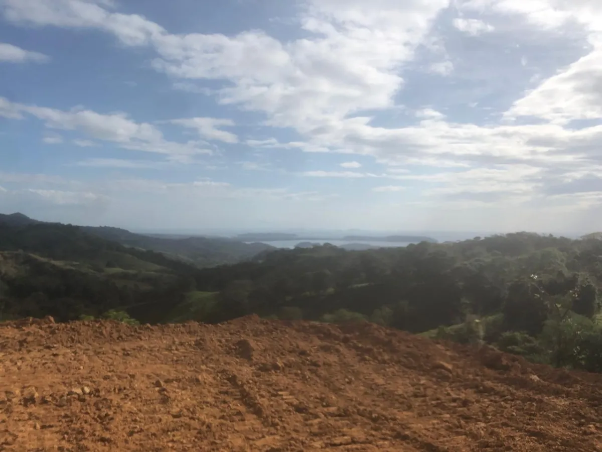 Vistas de 360° en colina con acceso a marina en Las Lajas de Tolé, Guabalá, Chiriquí
