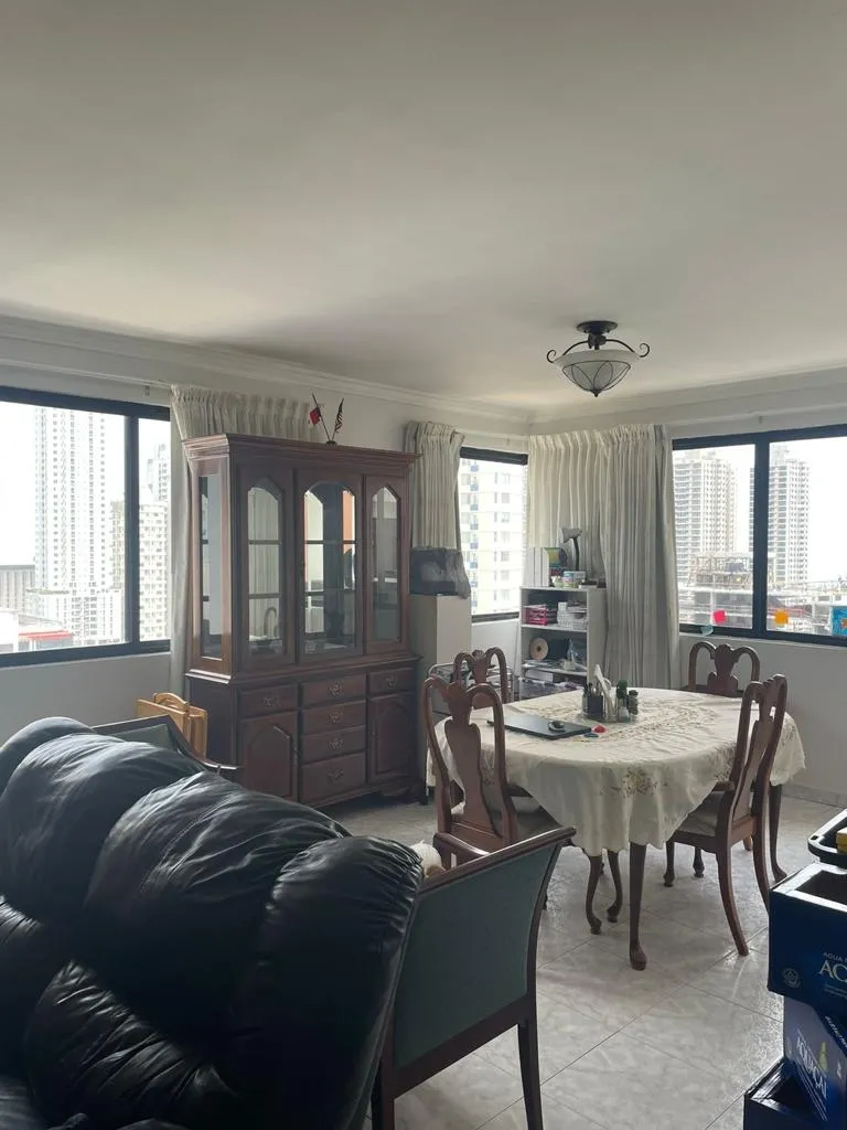 APARTAMENTO EN VENTA EN EDIFICIO COUNTRY PARK, SAN FRANCISCO, CIUDAD DE PANAMÁ. DE 151 METROS CUADRADOS.