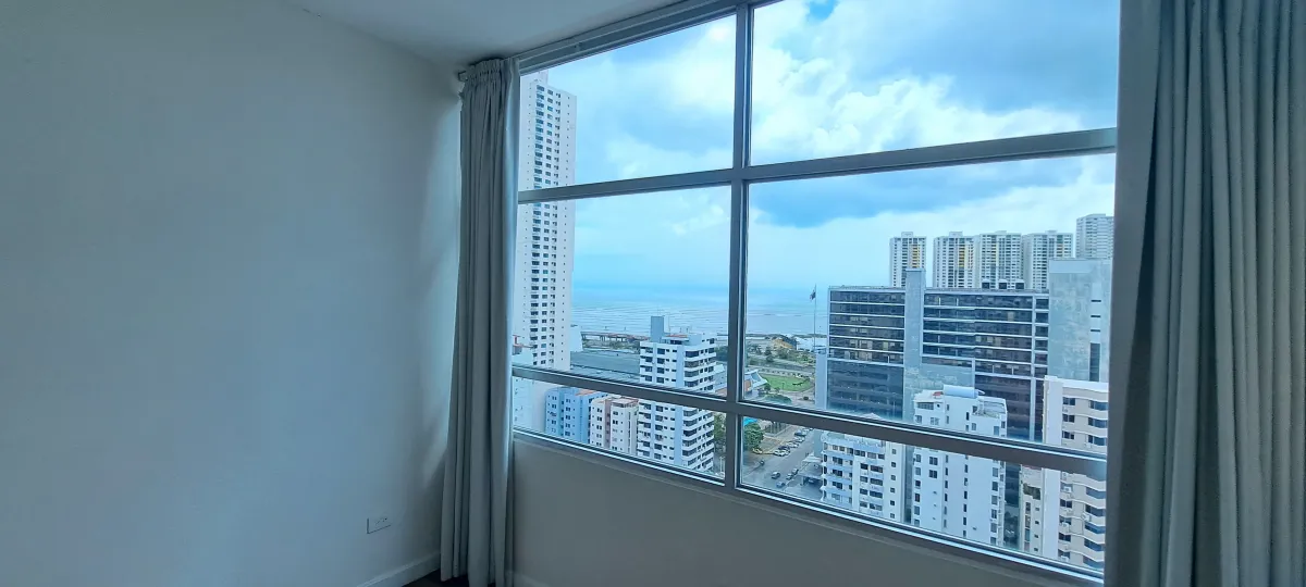 Se vende apartamento reposeído en san francisco, panamá