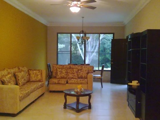 Casa amplia y confortable en alquiler en altos del maria