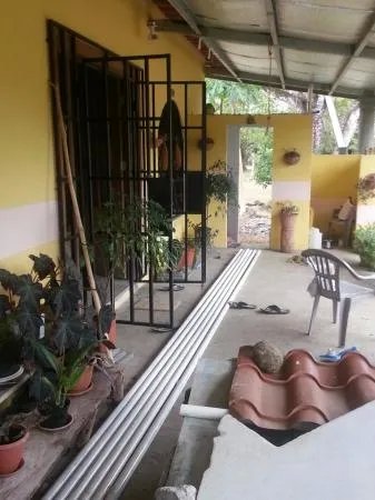 Casa de campo en gran lote en cochea abajo cerca de david
