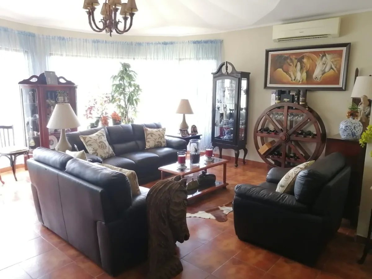Casa unifamiliar en venta en aguadulce