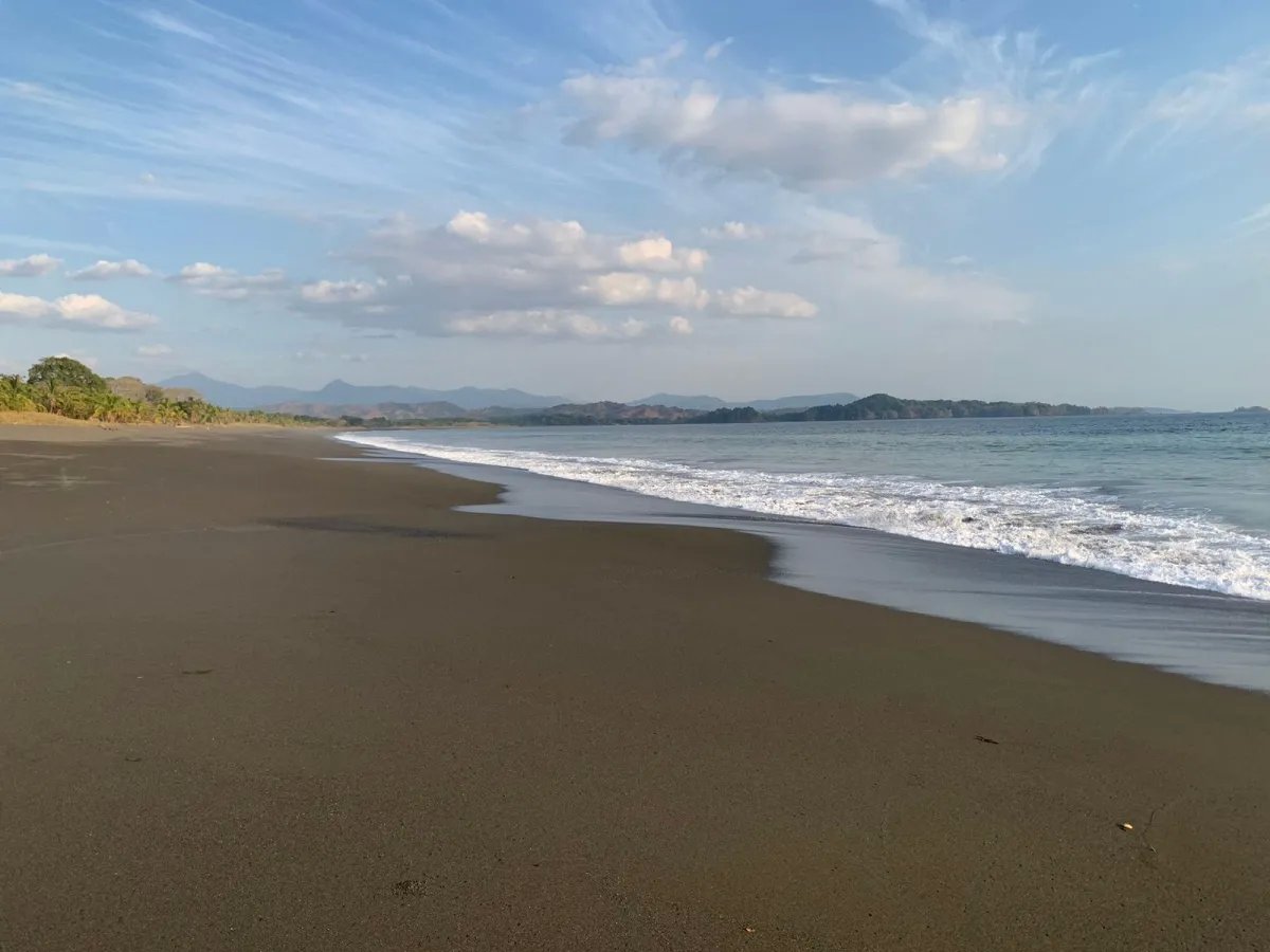 Se vende propiedad frente al mar, en mata oscura, veraguas.