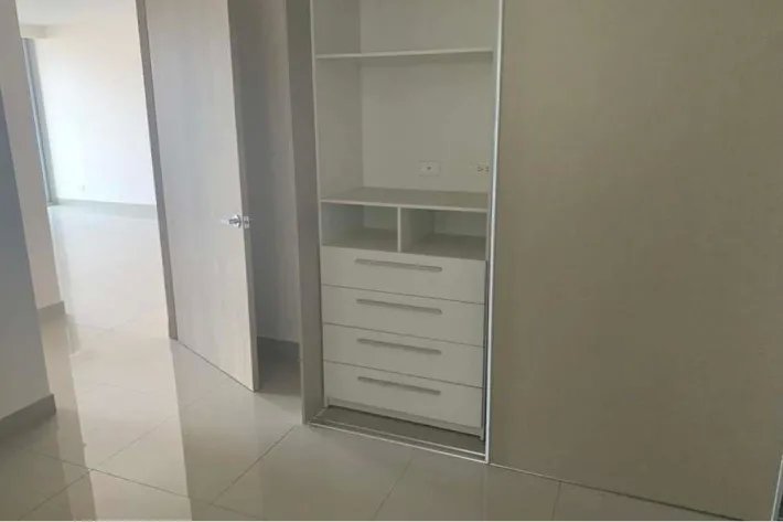 Venta apartamento en zaphiro, el cangrejo