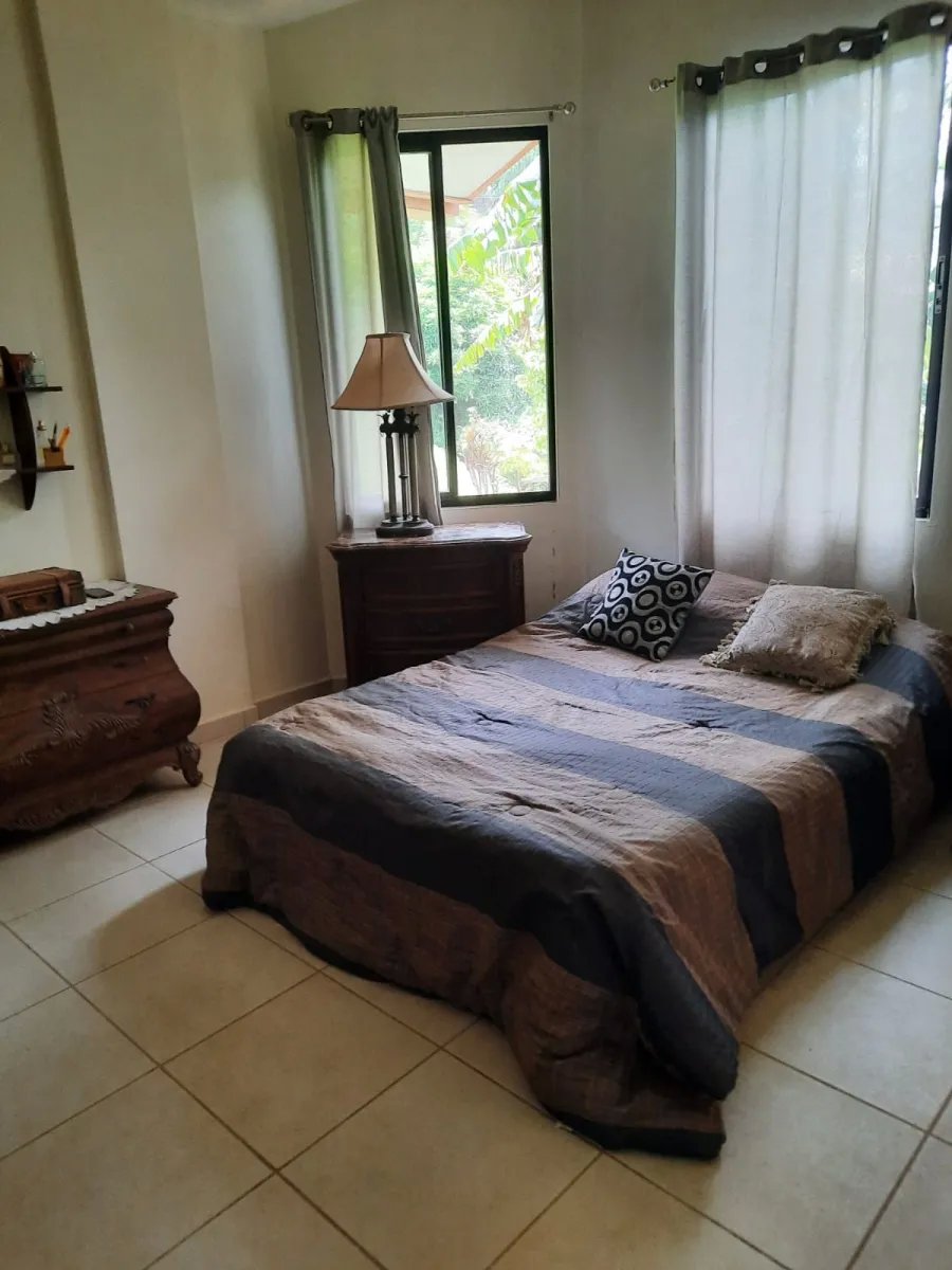 Fácil casa en la montaña segura comunidad cerrada
