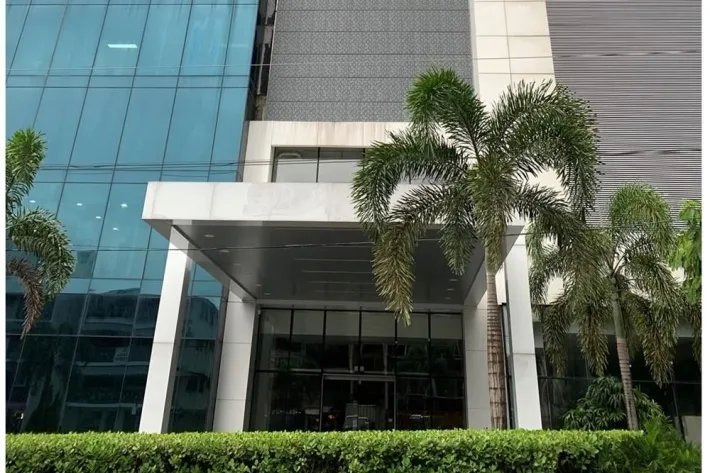 Alquiler de oficina en panama business tower, obarrio