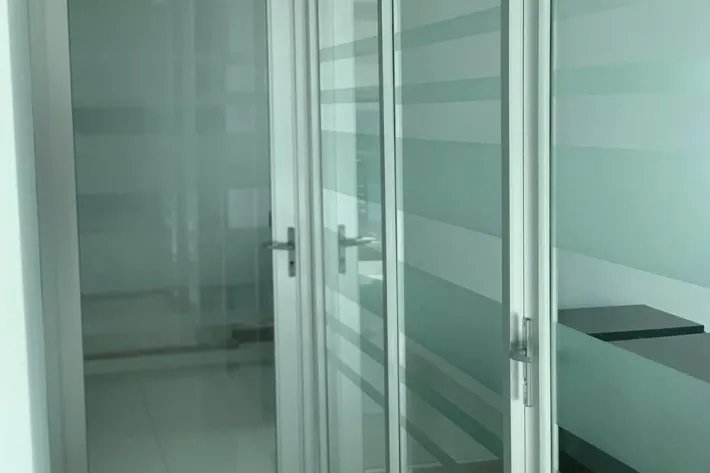 Alquiler de oficina en vía brasil, ciudad de panamá