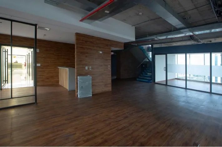 Venta de oficina en área bancaria, obarrio