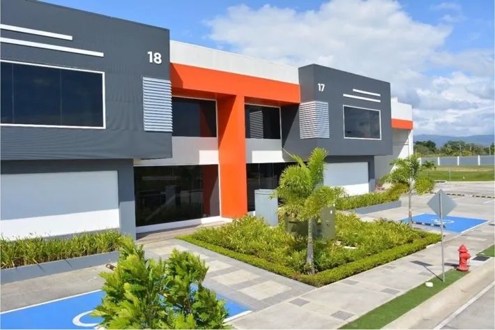 Galeras para venta en zona franca privada de panamá