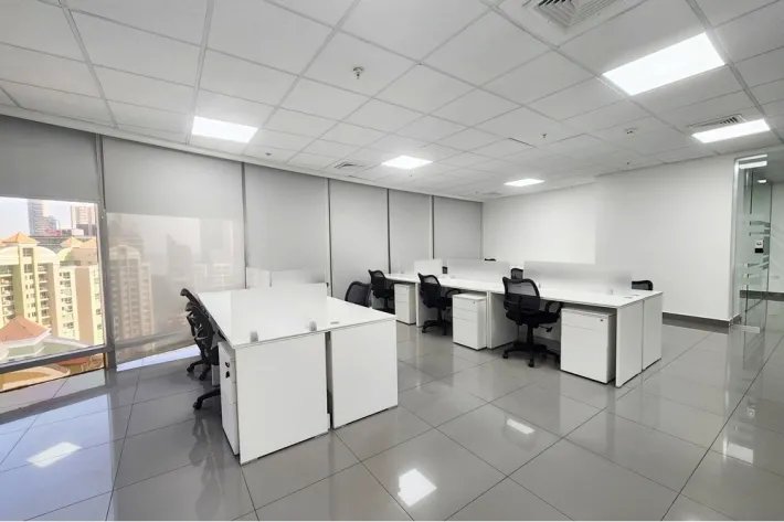 Alquiler de oficina vacía en ph torre aseguradora ancón, costa del este
