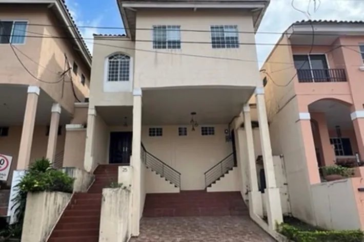Venta de casa en el doral, el bosque, panamá