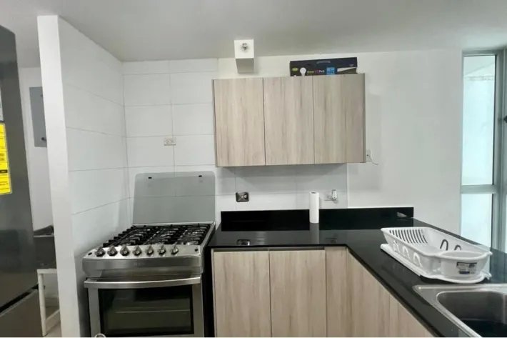 Alquiler de apartamento amoblado ph coral plaza, avenida ricardo j. alfaro, betania