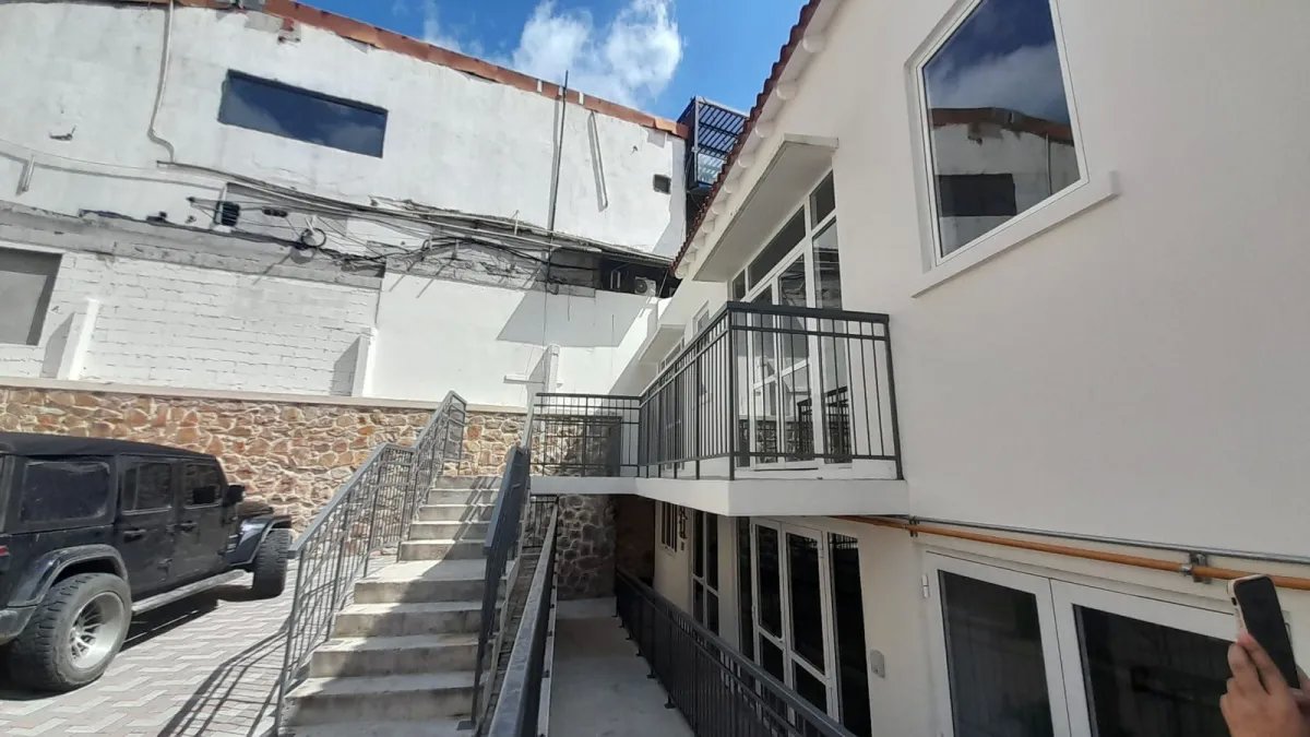 Alquiler de locales comerciales para restaurantes o bares en el callejón de soná, casco antiguo