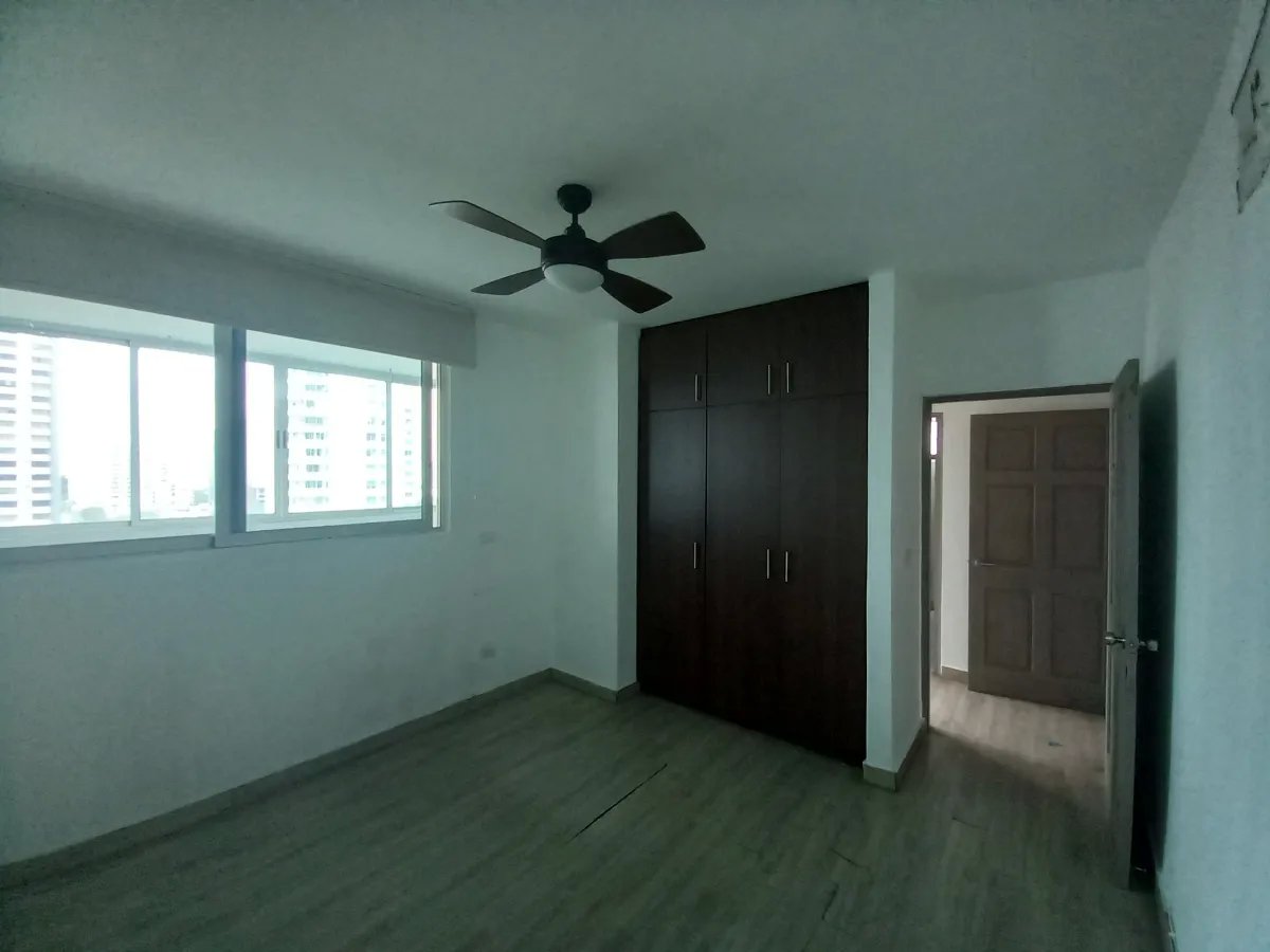 Venta de Apartamento Reposeído, PH Harmony, San Francisco