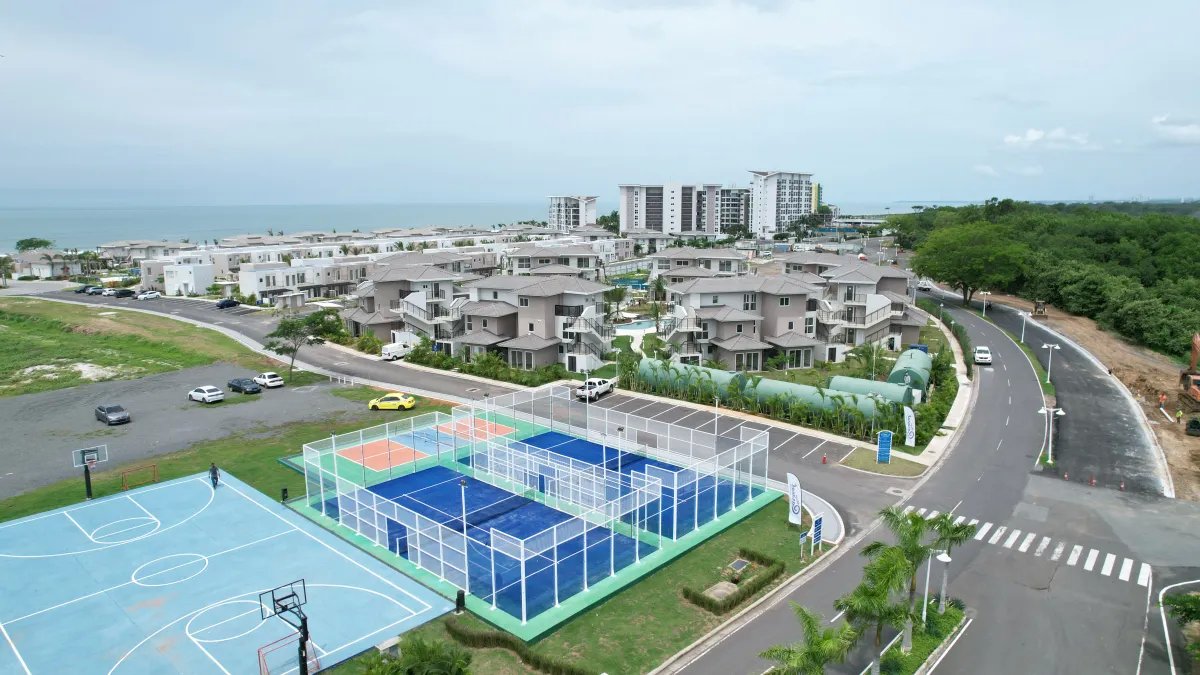 Venta de apartamentos en playa caracol, punta chame