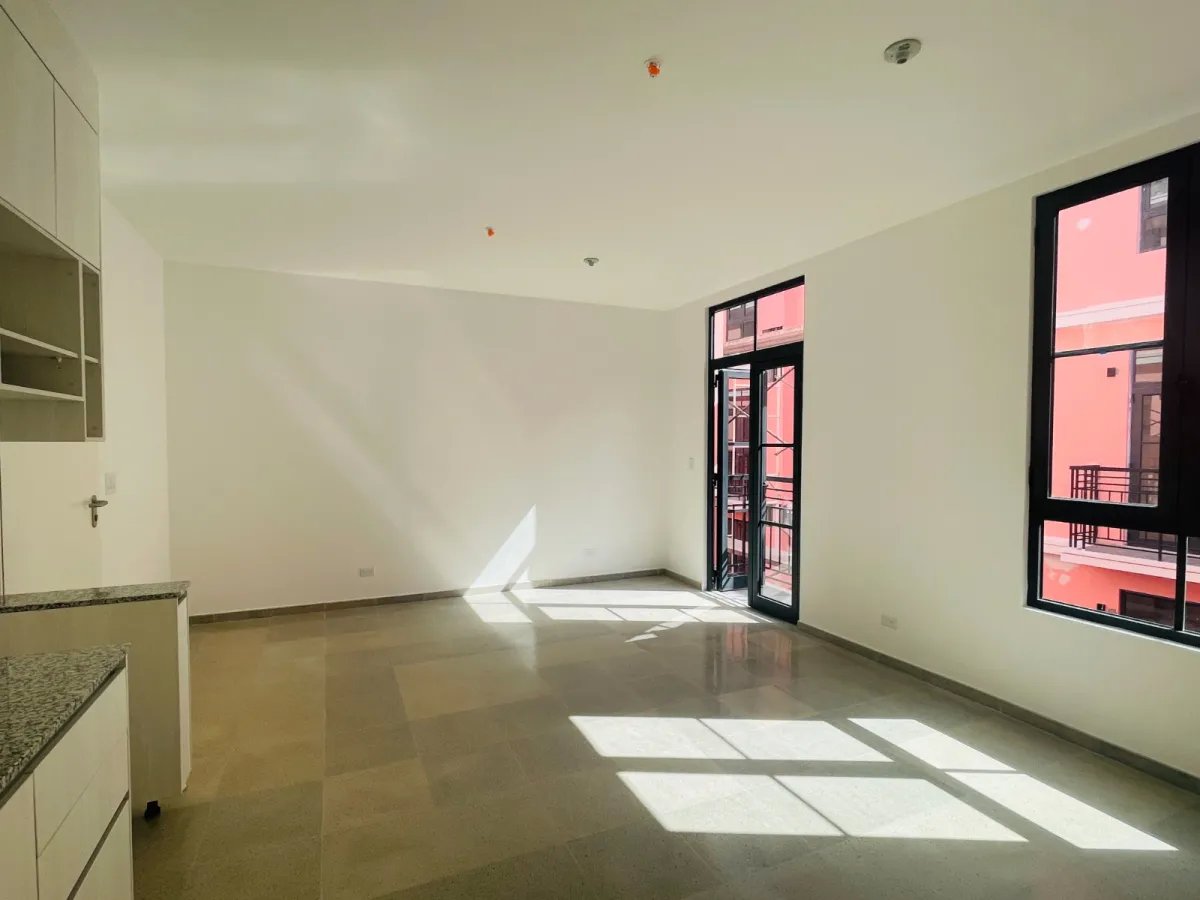 Apartamento en venta santa ana