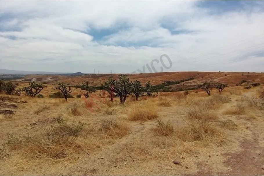 Excelente terreno en venta en ex hacienda de cuevas, guanajuato.