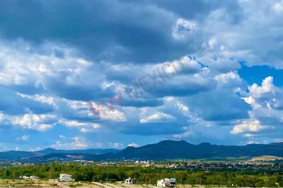 Excelente terreno en venta en ex hacienda de cuevas, guanajuato.