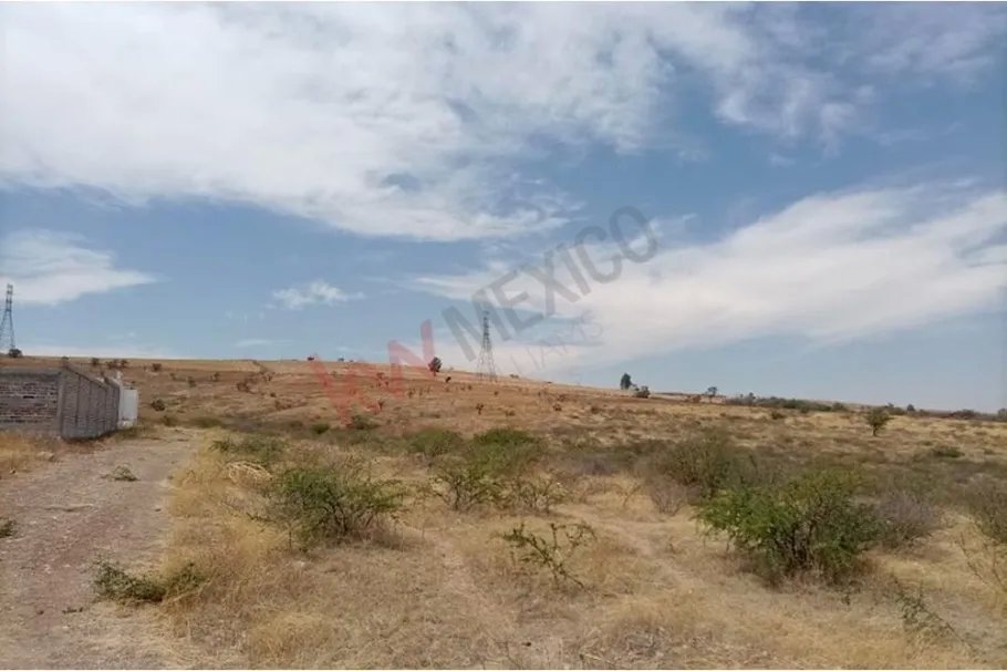 Excelente terreno en venta en ex hacienda de cuevas, guanajuato.