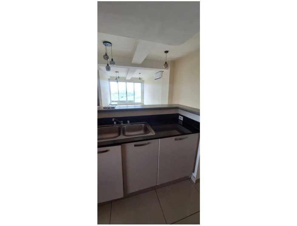 Venta/alquiler de apartamento en ph mirador del golf  altos del golf