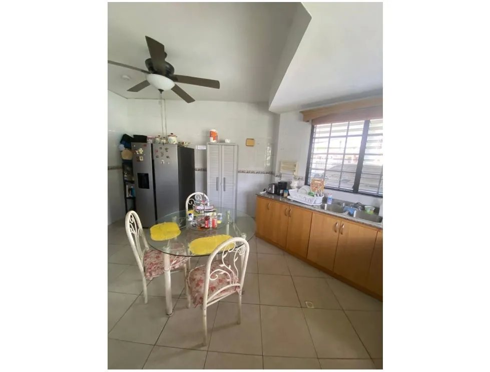 Casa en alquiler en castilla de oro, condado del rey