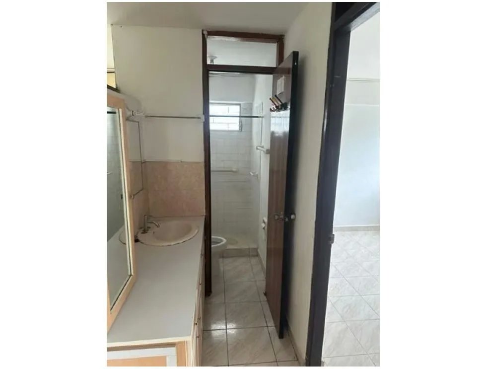 Alquiler de apartamento en edificio la prosperidad, la locería