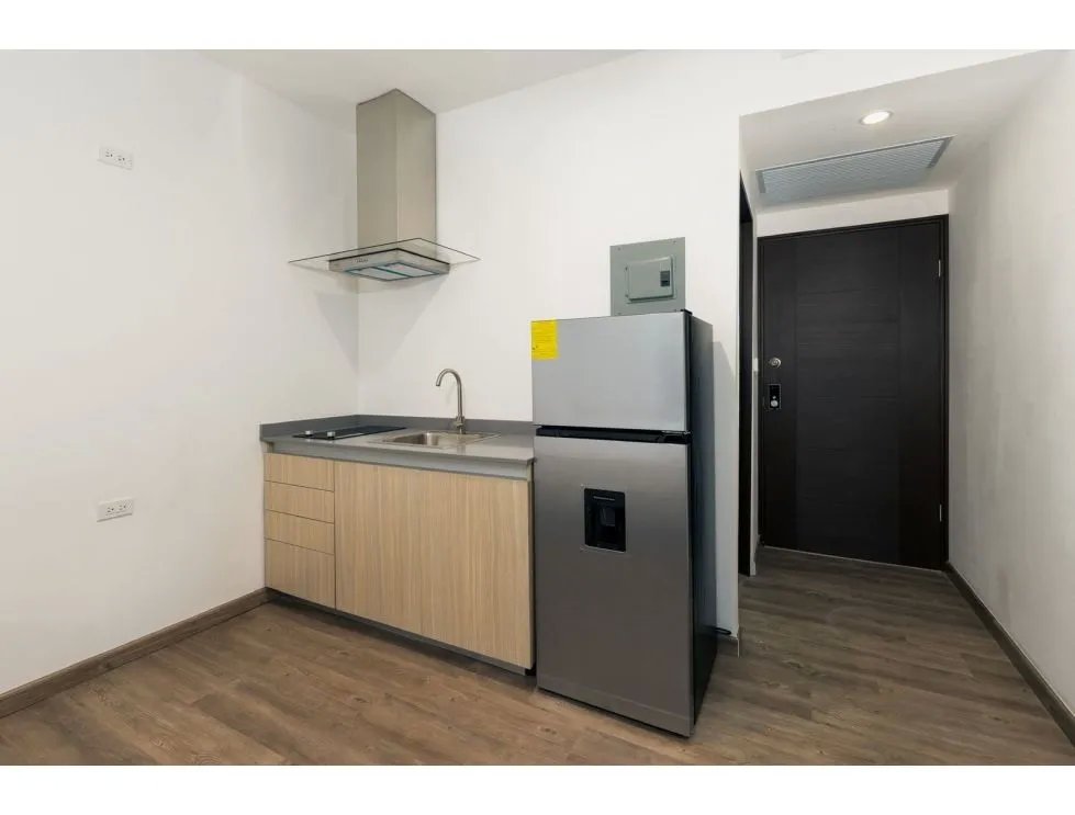 Alquiler de apartamento amoblado en edificio modal, albrook