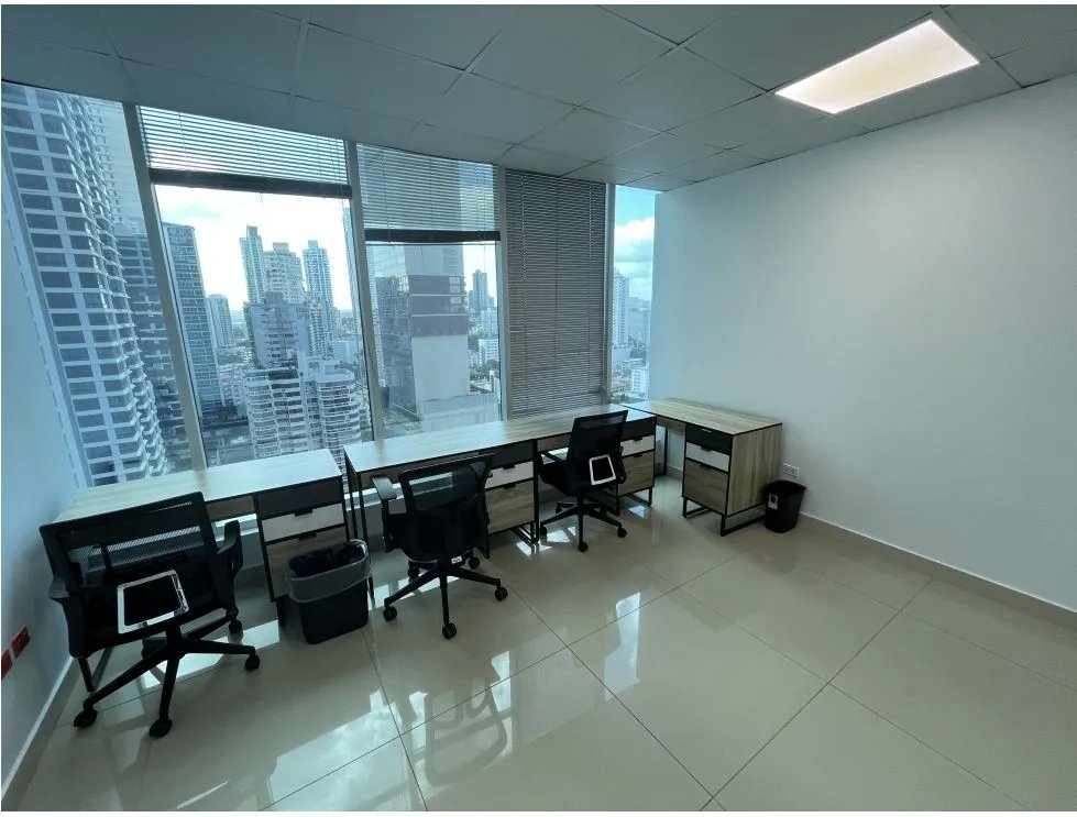 Alquiler de oficina en ocean business plaza, marbella