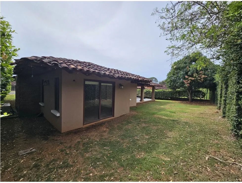 Alquiler/venta de casa en residencial cubitá, chitré